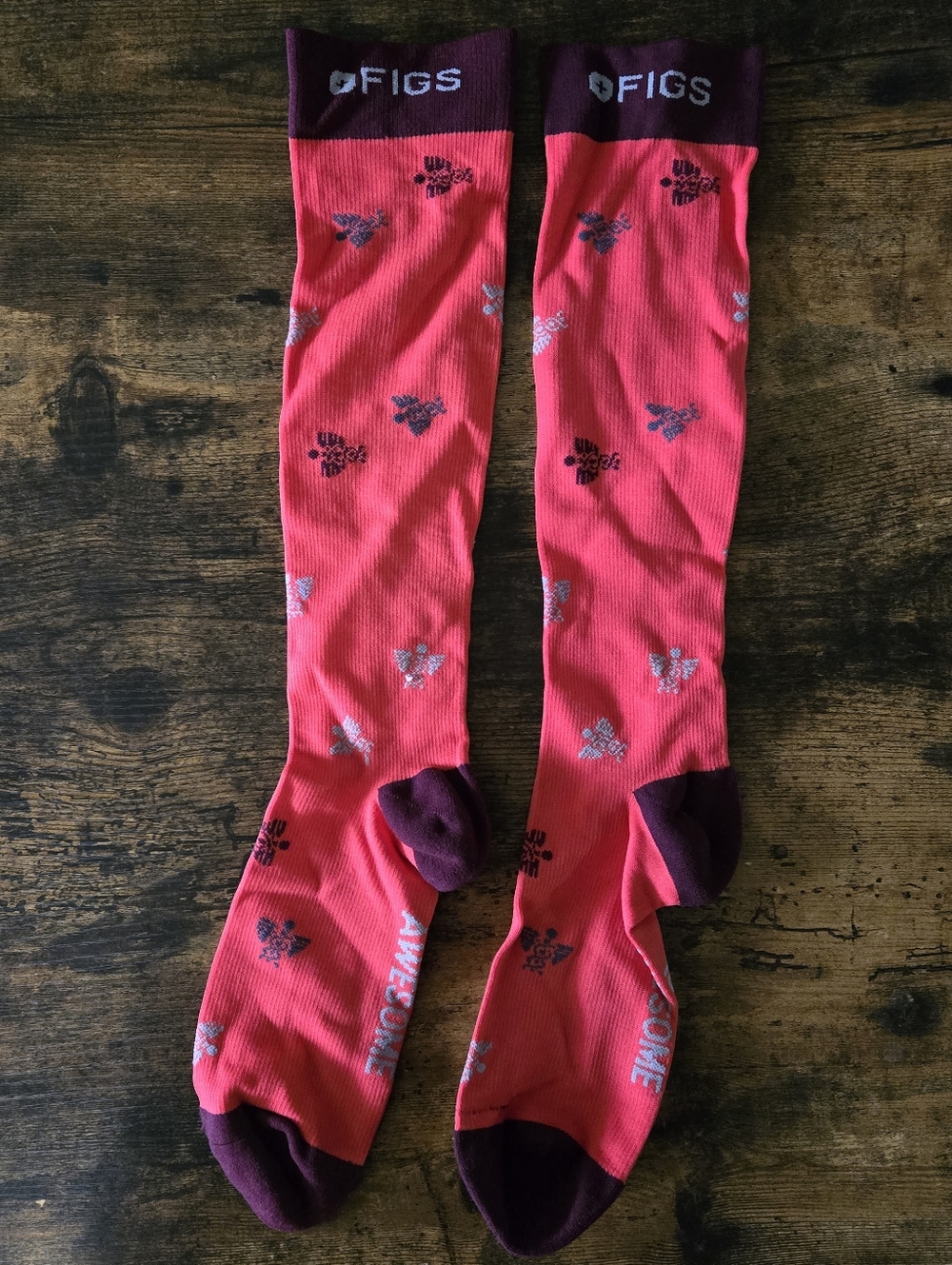 New Figs Compression Socks Red Size M